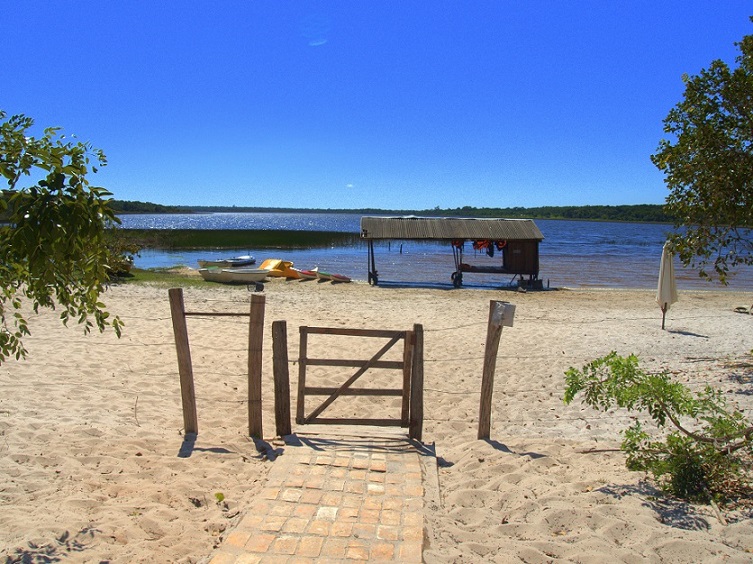 LagunaBlanca3.jpg