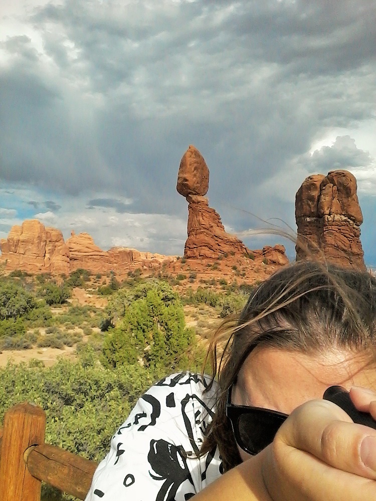 arches balanced selfie.jpg
