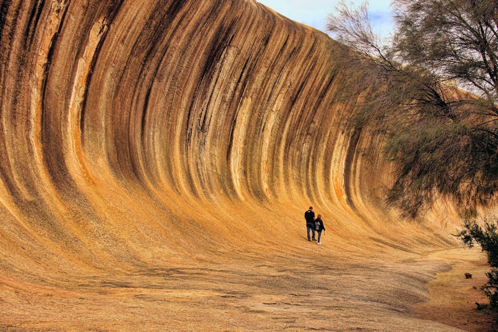 wave rock.jpg