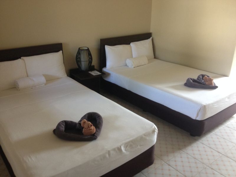 DW Motel wielkie łóżka.jpg