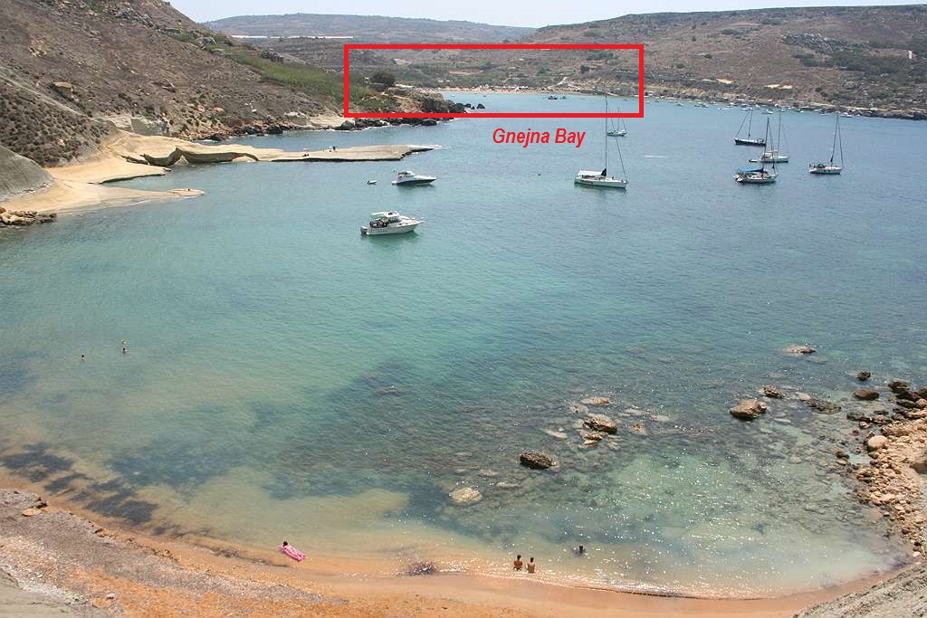 Gnejna Bay.jpg