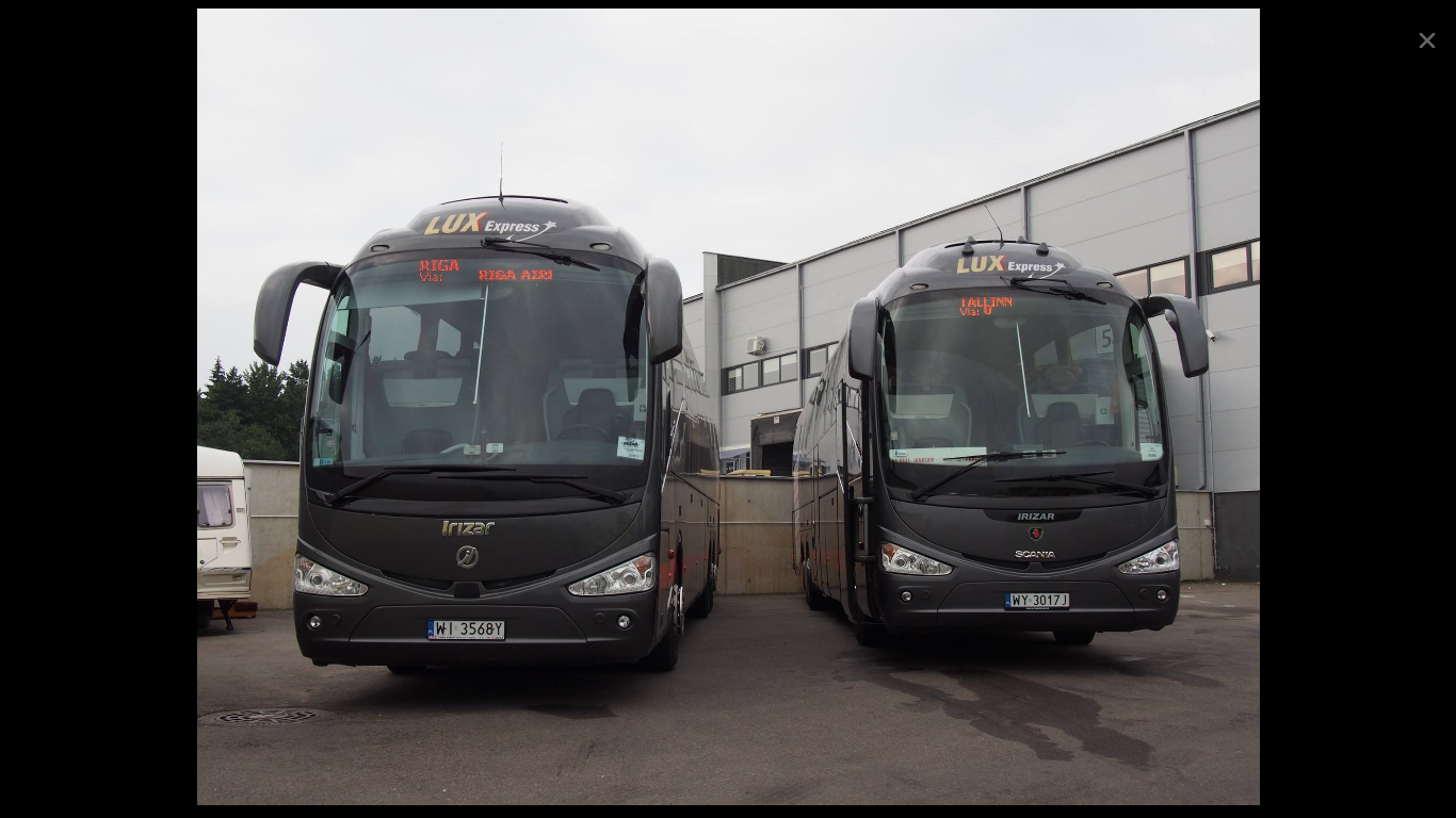 Lux Express Wyświetlacze.png
