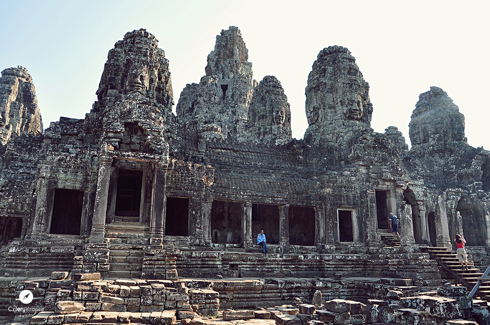 b_0805-copy.jpg