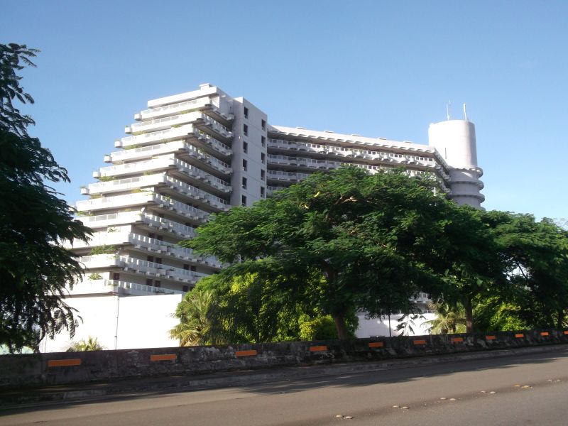 zrujnowany hotel.JPG