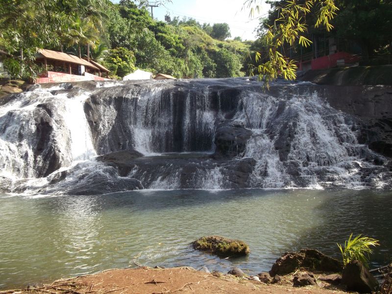 Talofolo Falls.jpg
