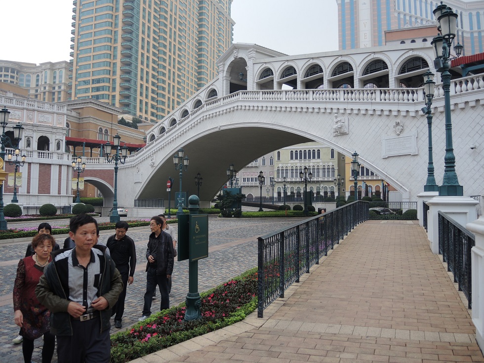 DSCN2587.JPG