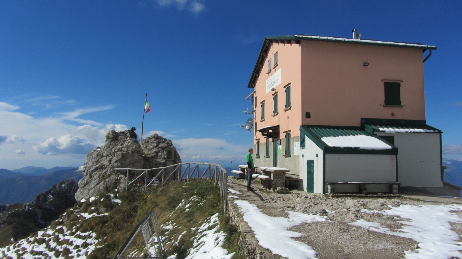 IMG_3895.JPG