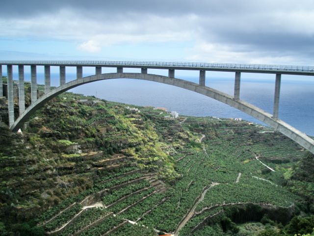 70176_hiszpania_la_palma_los_tilos.jpg