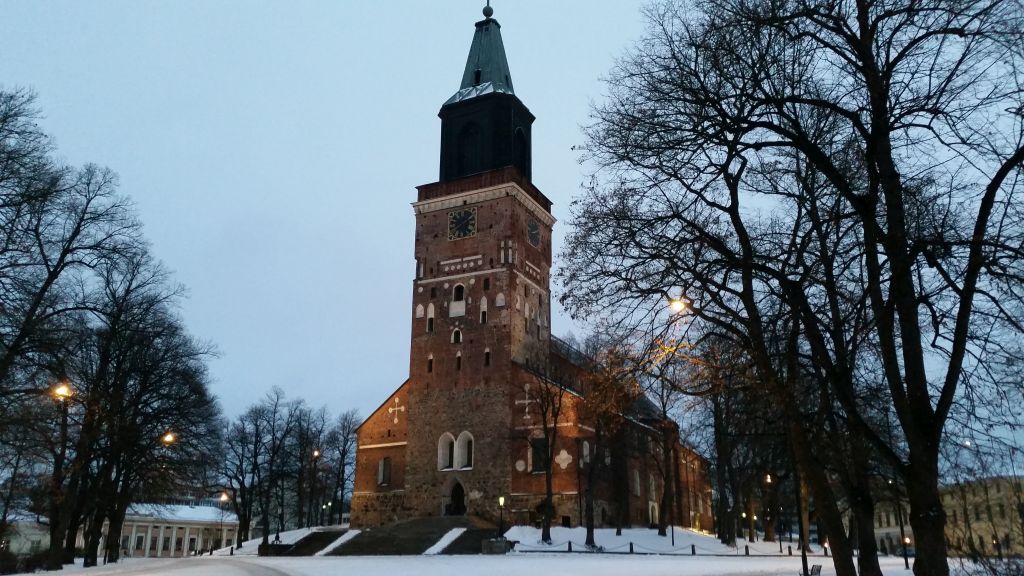 turku katedra.jpg