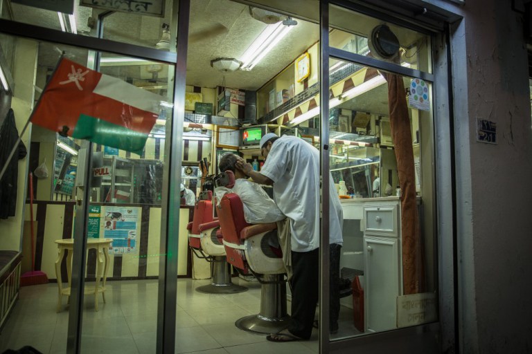 Oman_barber.jpg