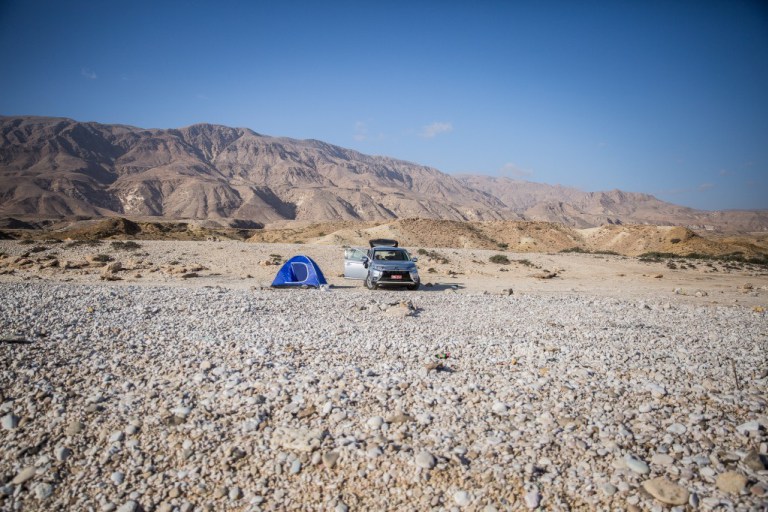 Oman_beach_camping.jpg