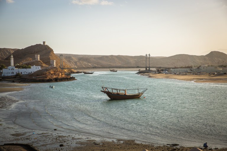 Oman_sur_bay.jpg