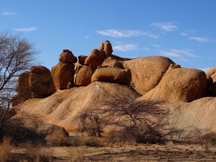 6_6 Spitzkoppe kamienie.jpg