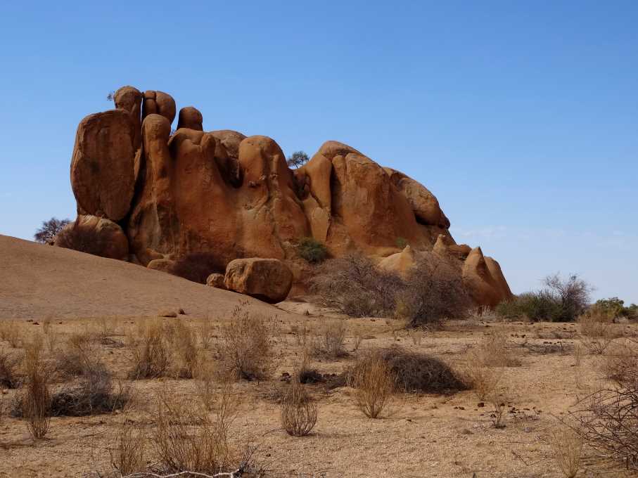 6_7 Spitzkoppe skala.jpg