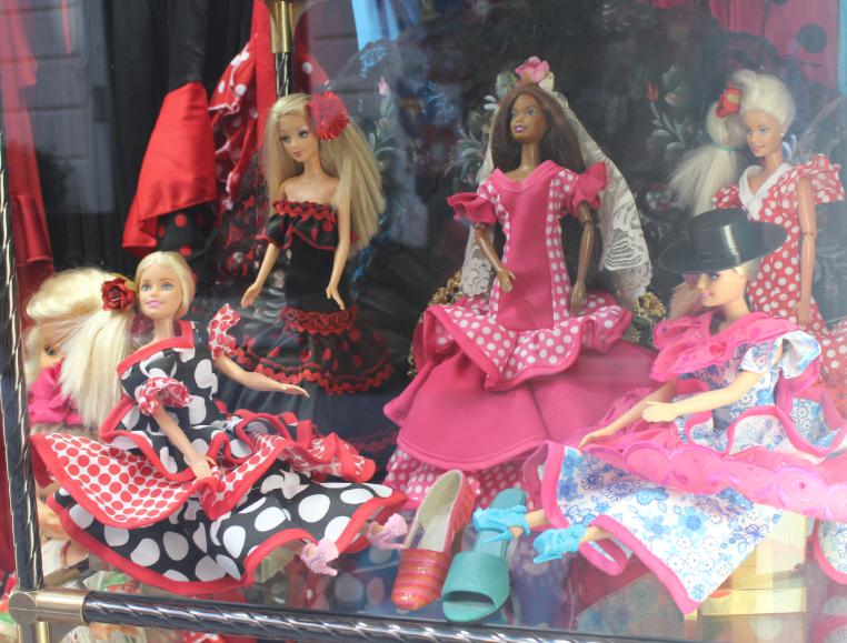Barbie tancerki.jpg