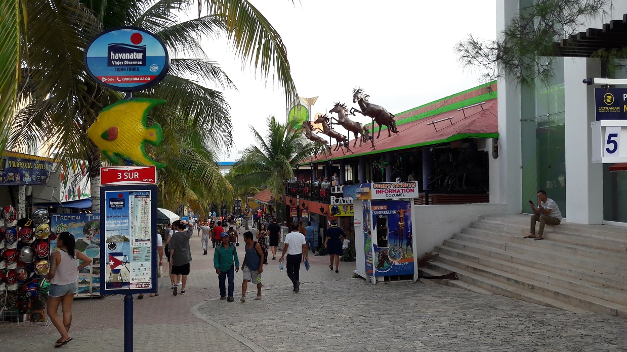 Playa_del_Carmen2.jpg