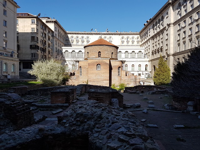 22_Rotunda_św_Jerzego.jpg