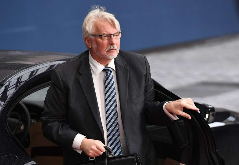 Waszczykowski-zapytal-Tillersona-o-zniesienie-wiz-dla-Polakow.-Jak-zareagowal_article.jpg