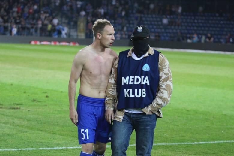 ruch_02.jpg